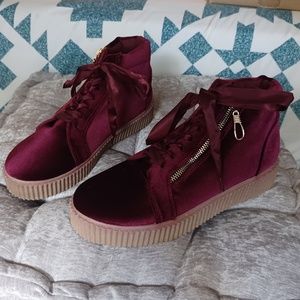 Brand NEW Women’s Size 10 Maroon Velvet Hi Top Sneaker w/ Ribbon laces